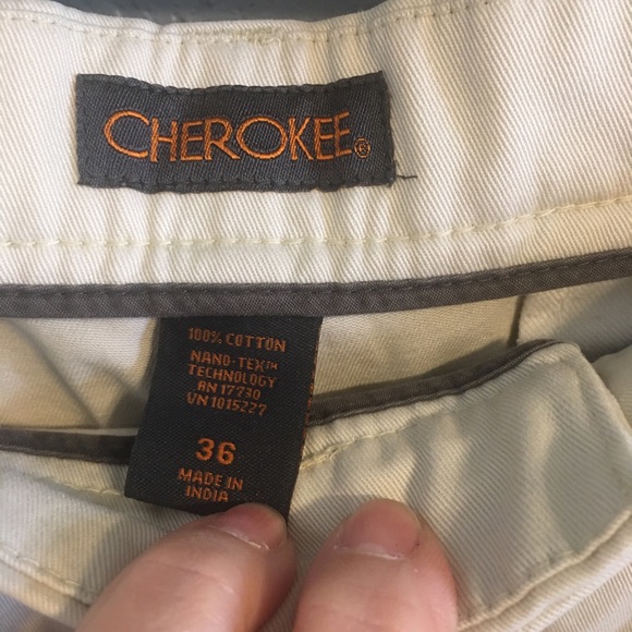 Cherokee Men’s Shorts - Picture 2 of 3